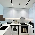 Dreamy & Cozy 1Br In Jvc With Balcony