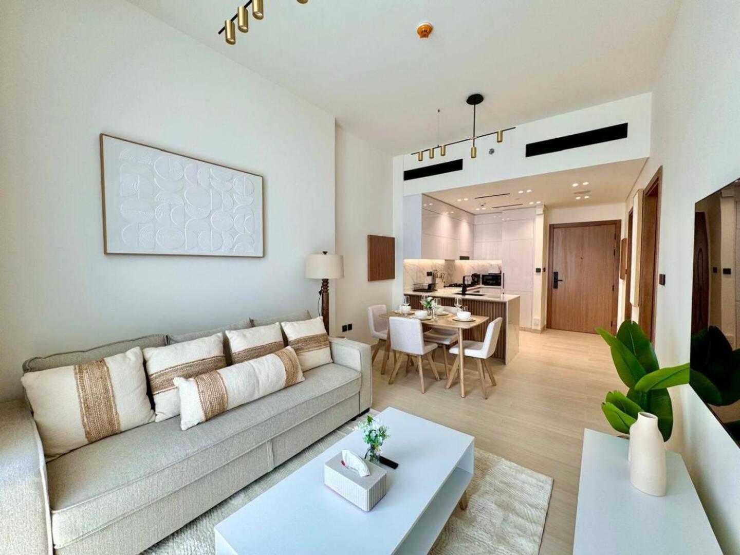 Dreamy & Cozy 1br In Jvc With Balcony Apartment Dubai