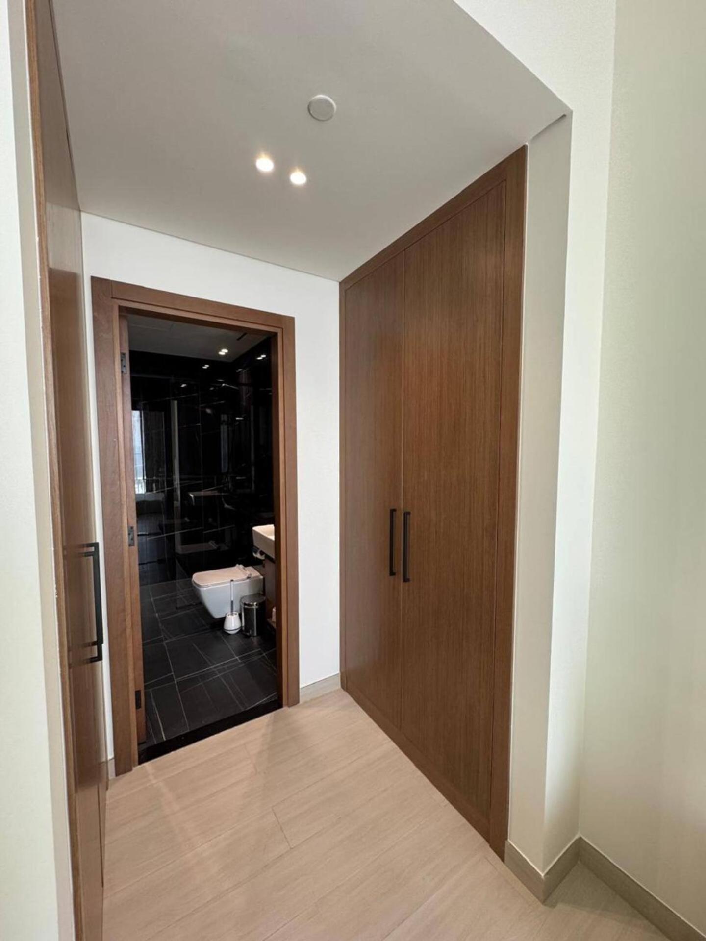 Dreamy & Cozy 1br In Jvc With Balcony