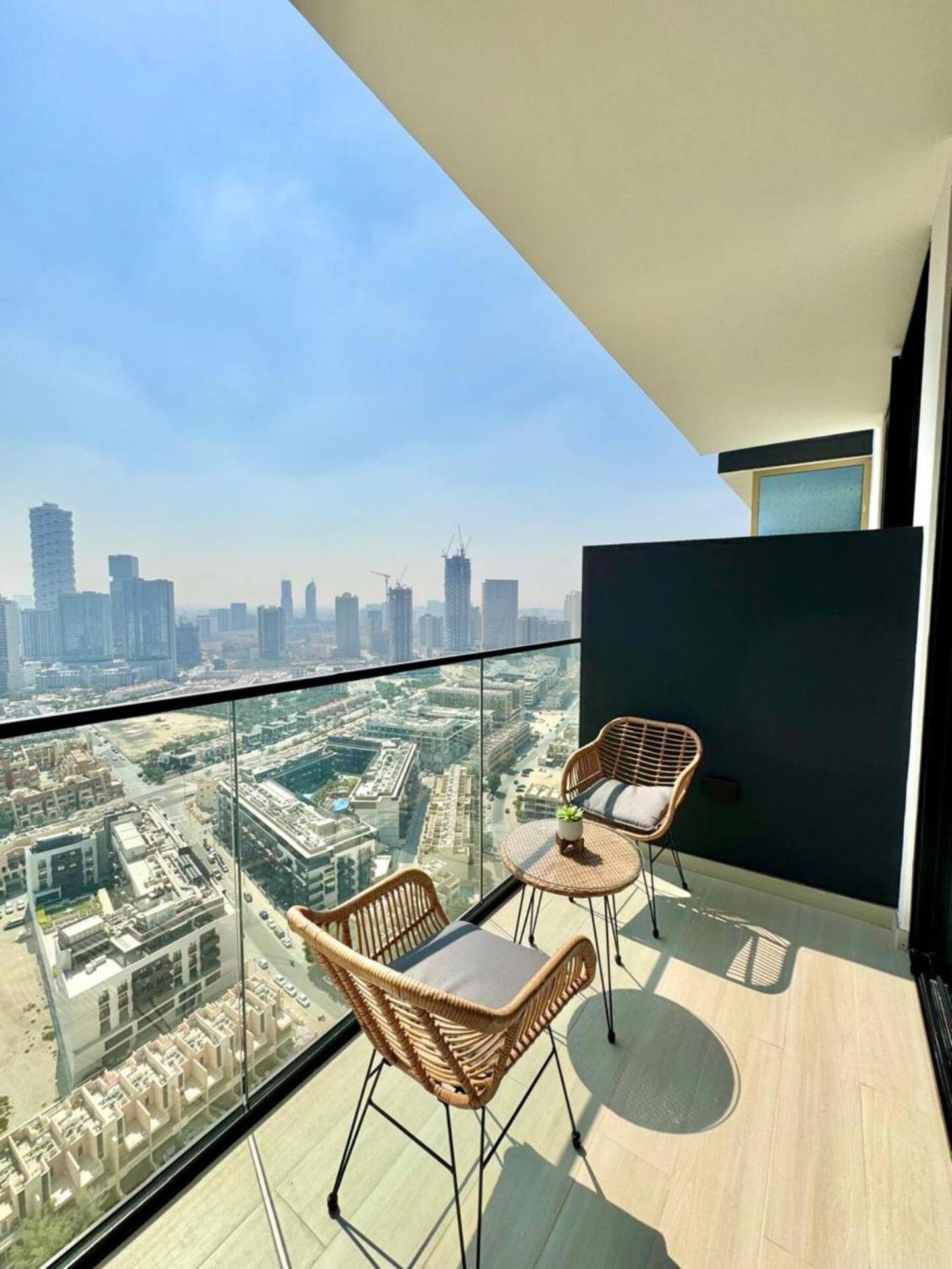 Dreamy & Cozy 1br In Jvc With Balcony